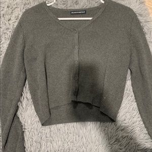dark grey brandy melville cropped long sleeve